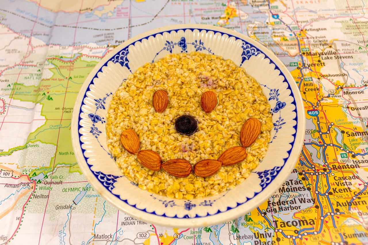 Magnesium-rich oatmeal, almonds, blueberry