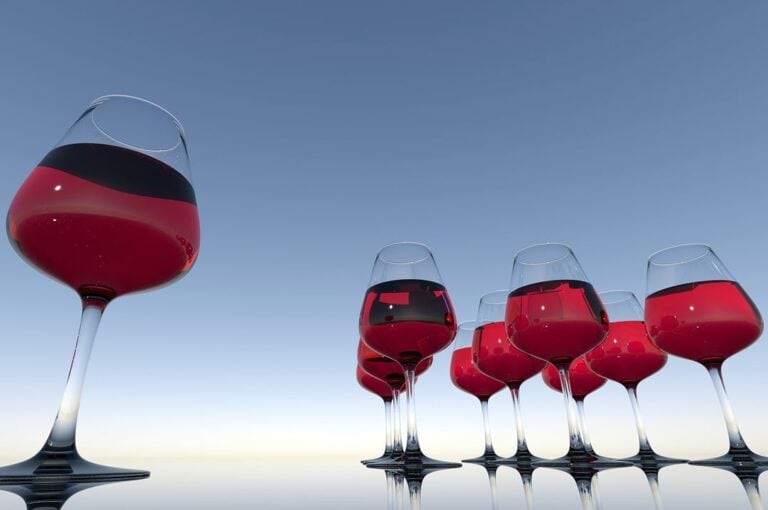 wine glasses, wine, drink, red wine, alcohol, glasses, beverage, elegant, luxury, wine, wine, wine, wine, wine, alcohol, luxury